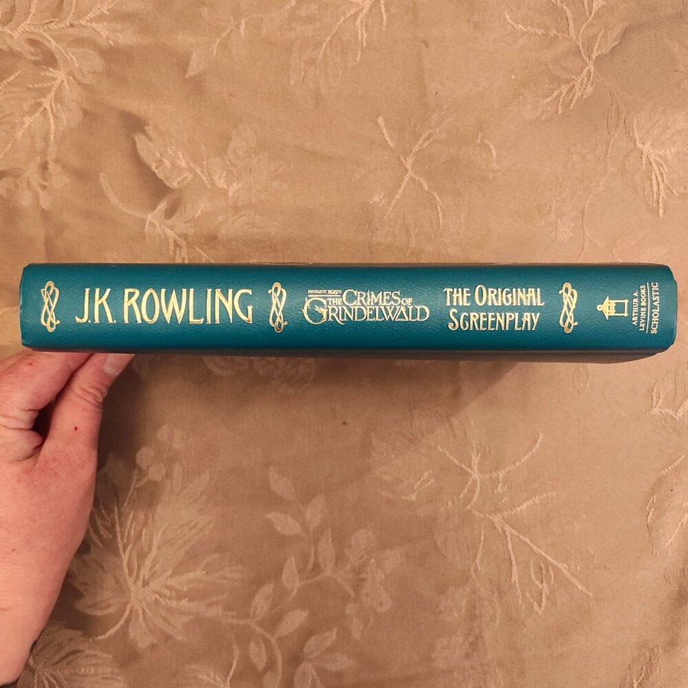 Fantastic Beasts: The Crimes of Grindelwald Original Screenplay, Hardcover, Used - Picture 3 of 7